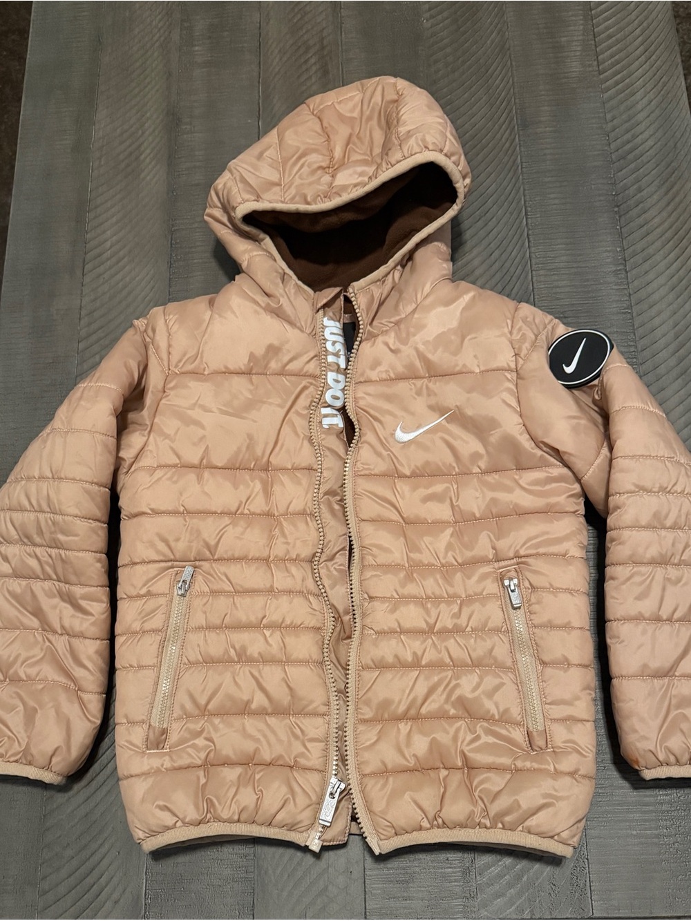 Nike Kids' Beige Puffer Jacket with Hood Size M (6)